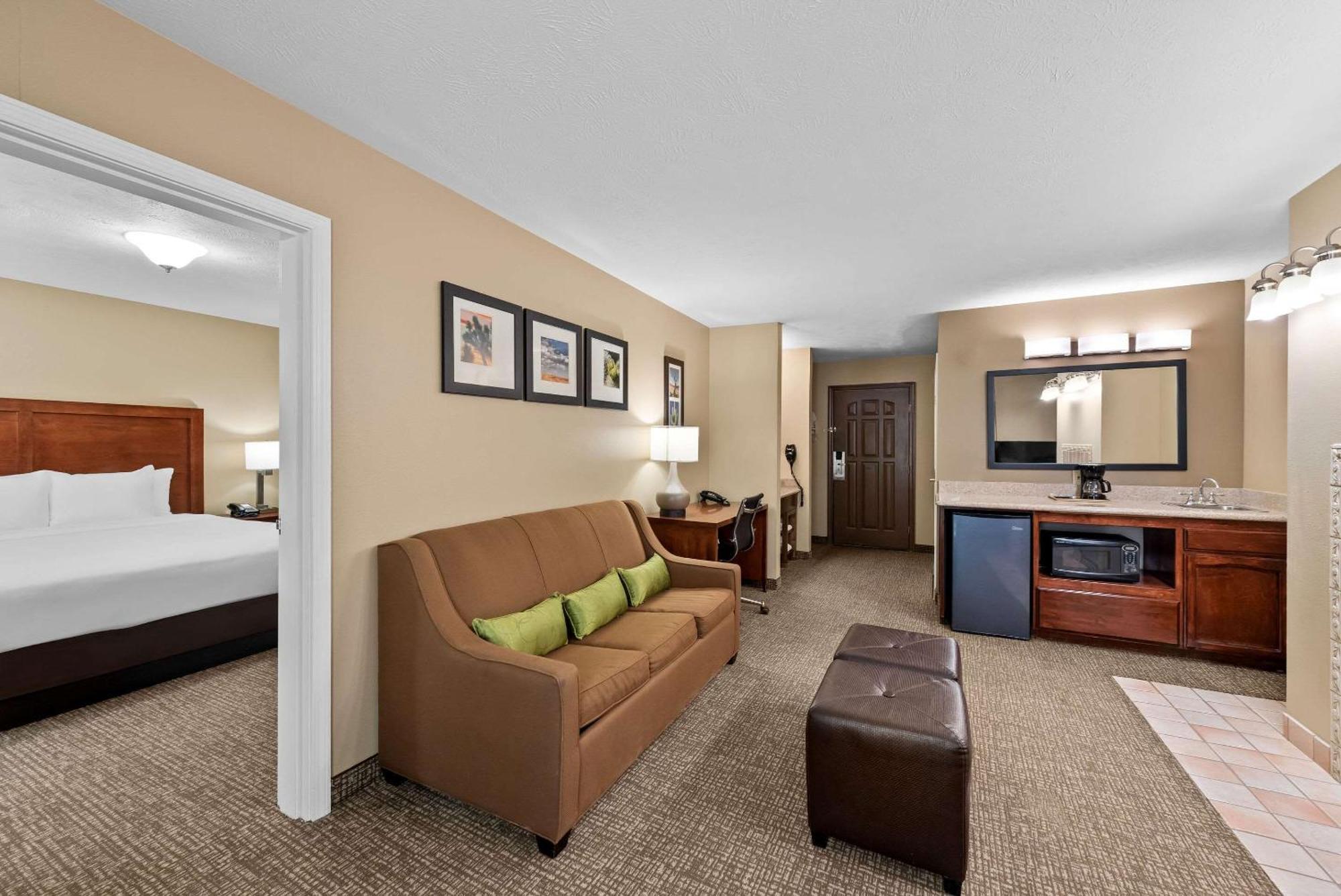 Comfort Inn & Suites El Centro I-8 מראה חיצוני תמונה