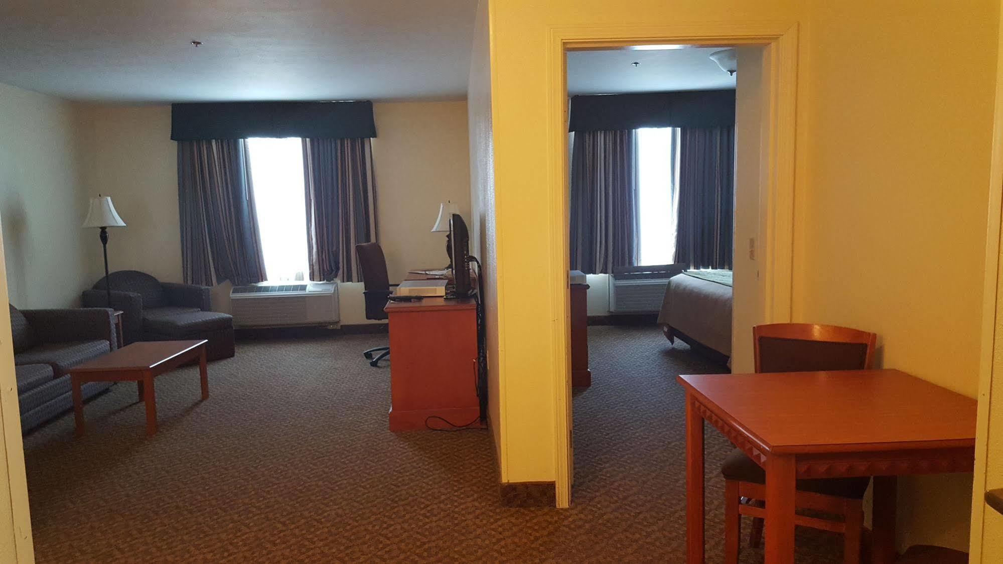Comfort Inn & Suites El Centro I-8 מראה חיצוני תמונה